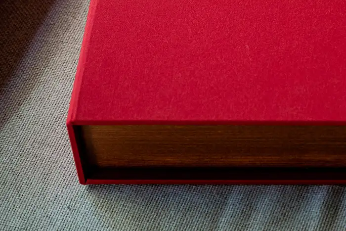 Voorbeeld verschillende kleuren linnen cover trouwalbum bruidsfotografie trouwen trouwfotograaf Noord Brabant